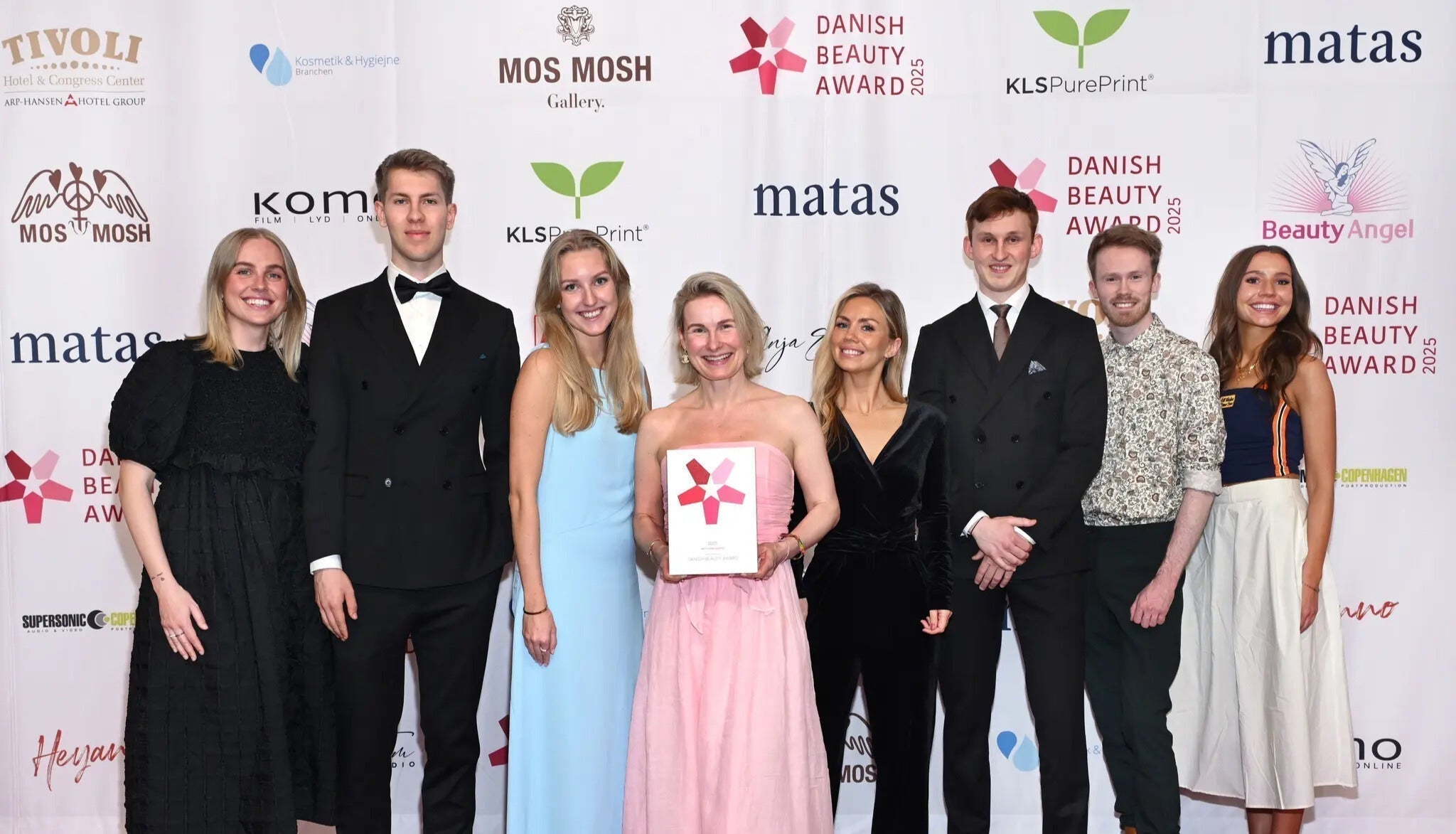 SUPERFOOD vinder pris ved Danish Beauty Award 2025